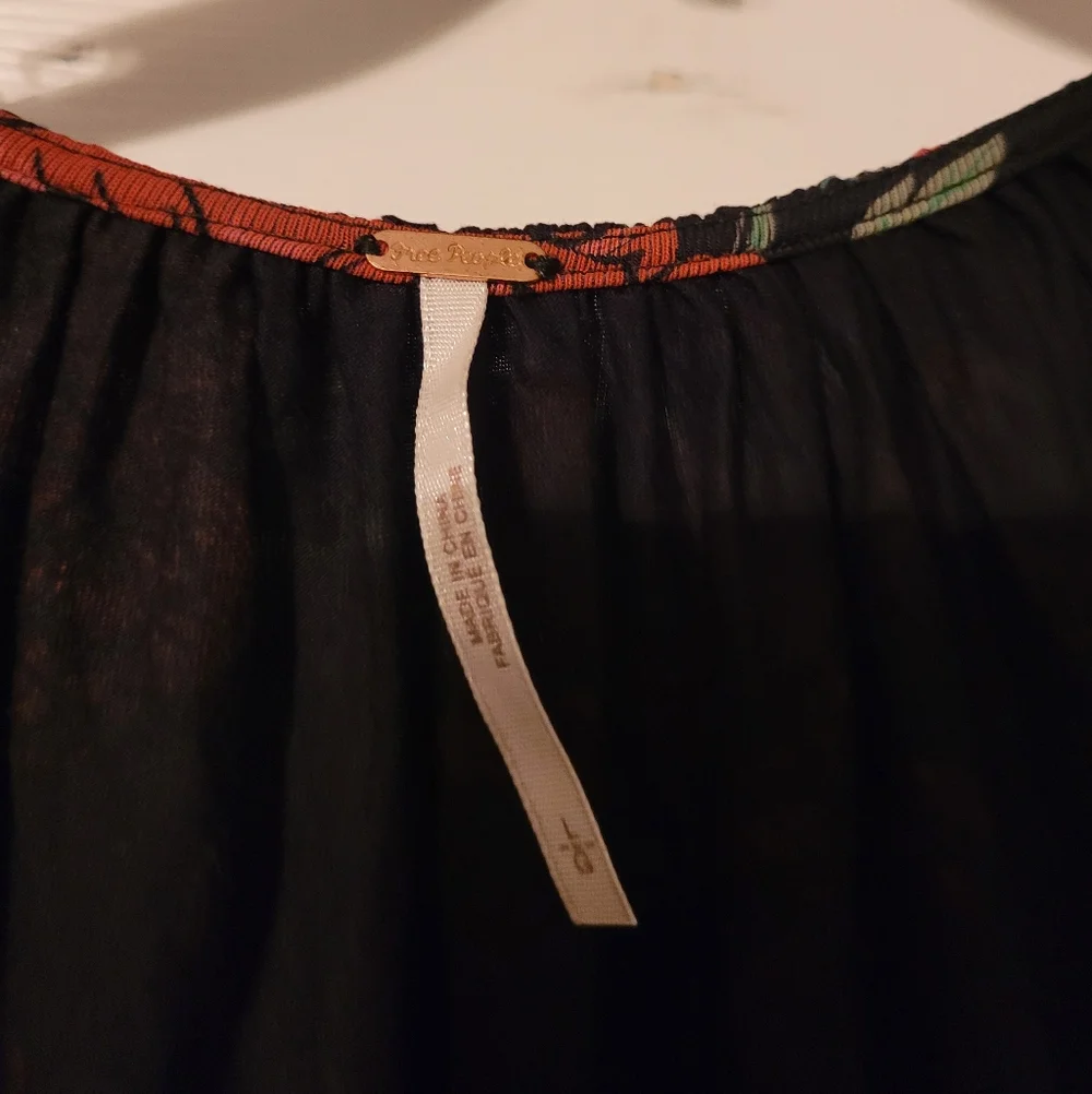 Free People Floral Black Long Sleeve Women's Top Size Large - Picture 2 of 10